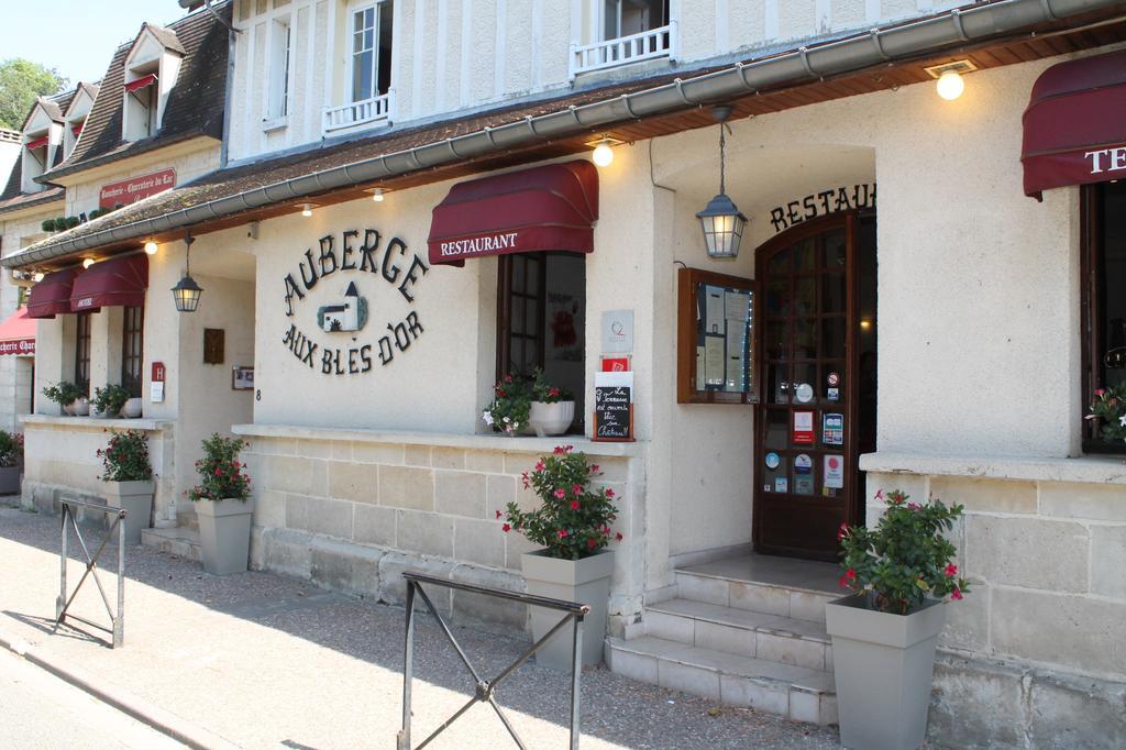 Aux Bles D'Or Hotel Pierrefonds Exterior photo